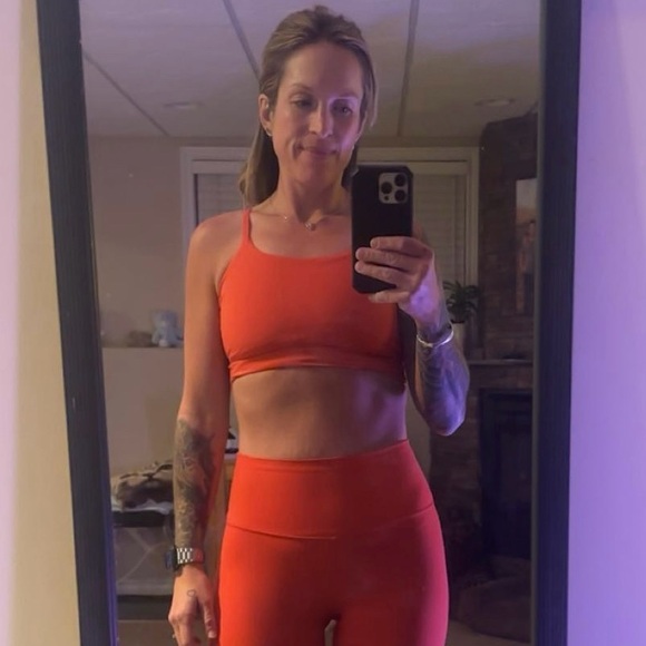 Meet your Posher, Merran - Picture 2 of 2